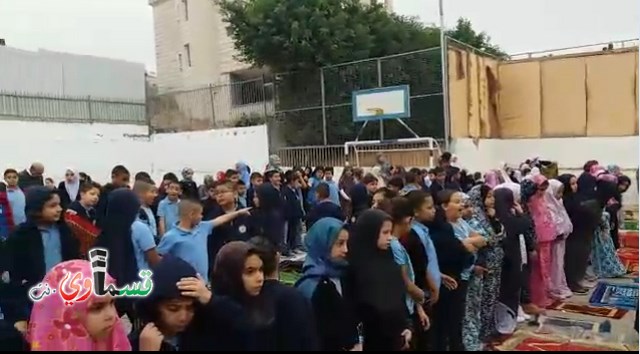 فيديو: طلاب مدرسة جنة ابن رشد يؤدون صلاة الاستسقاء في ساحة المدرسة بعد انحباس الامطار 